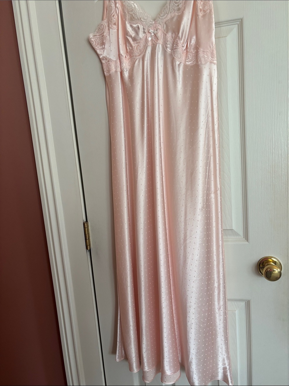 Linea Donatella Pale Blush Satin Robe and Nightgown Set - Picture 4 of 7